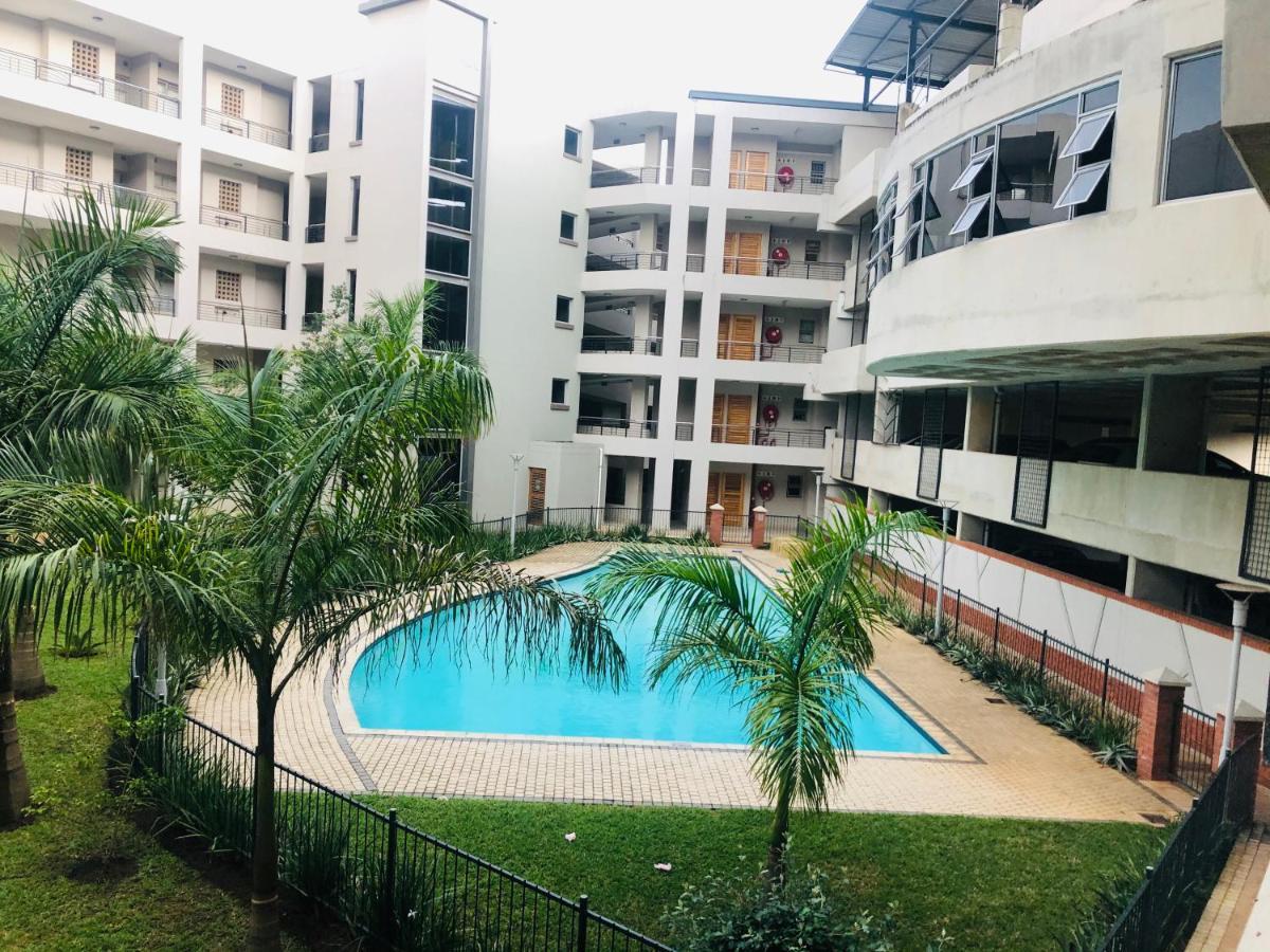 Umhlanga Ridge Self-Catering Apartment Durban Exterior foto